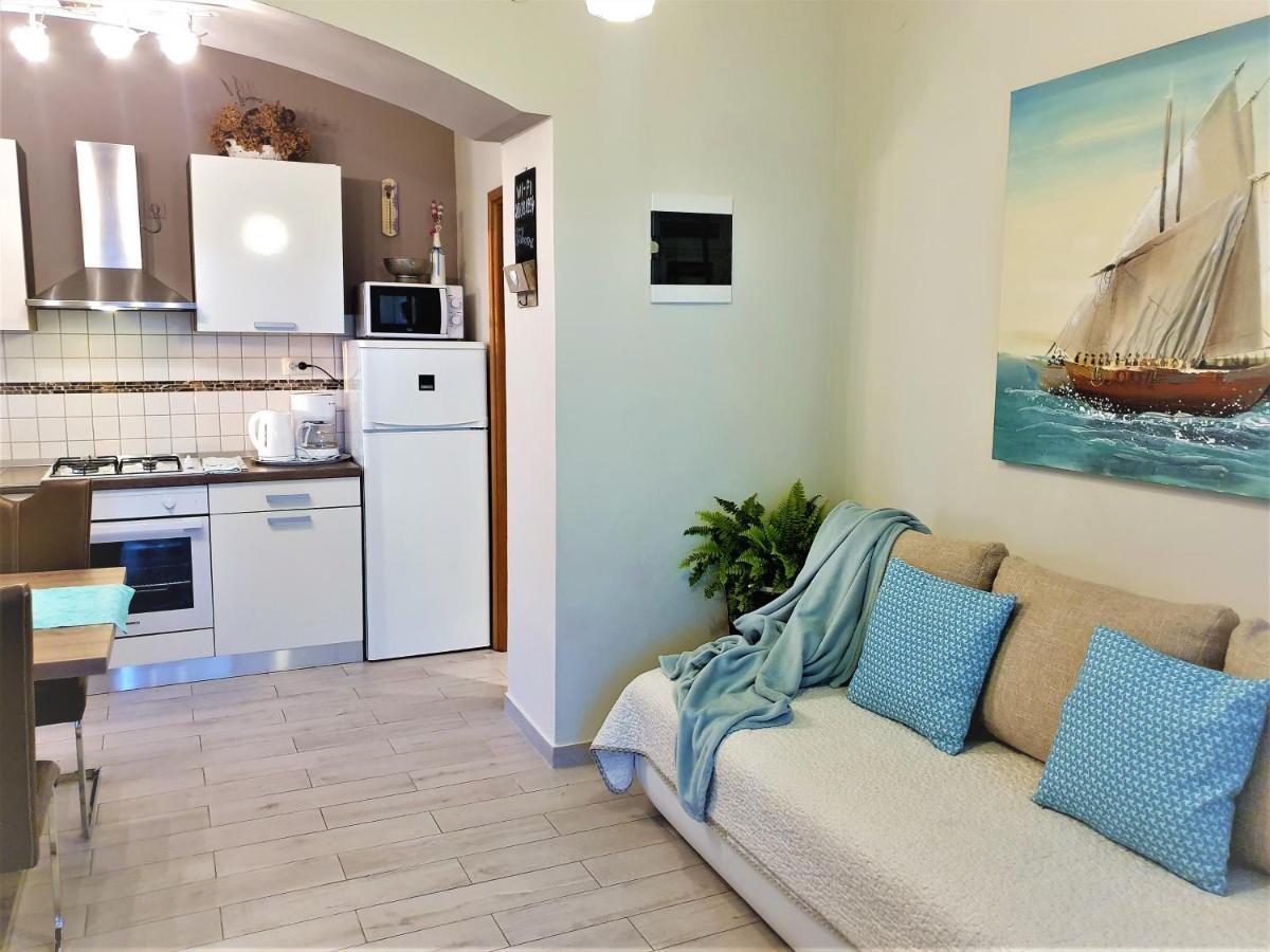 Apartments Katicin Poljana  ภายนอก รูปภาพ