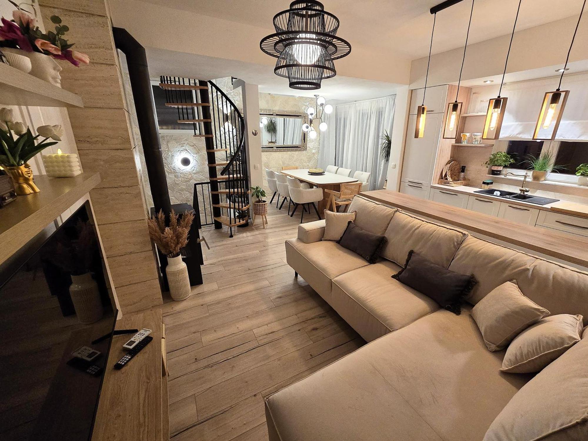 Apartments Katicin Poljana  ภายนอก รูปภาพ